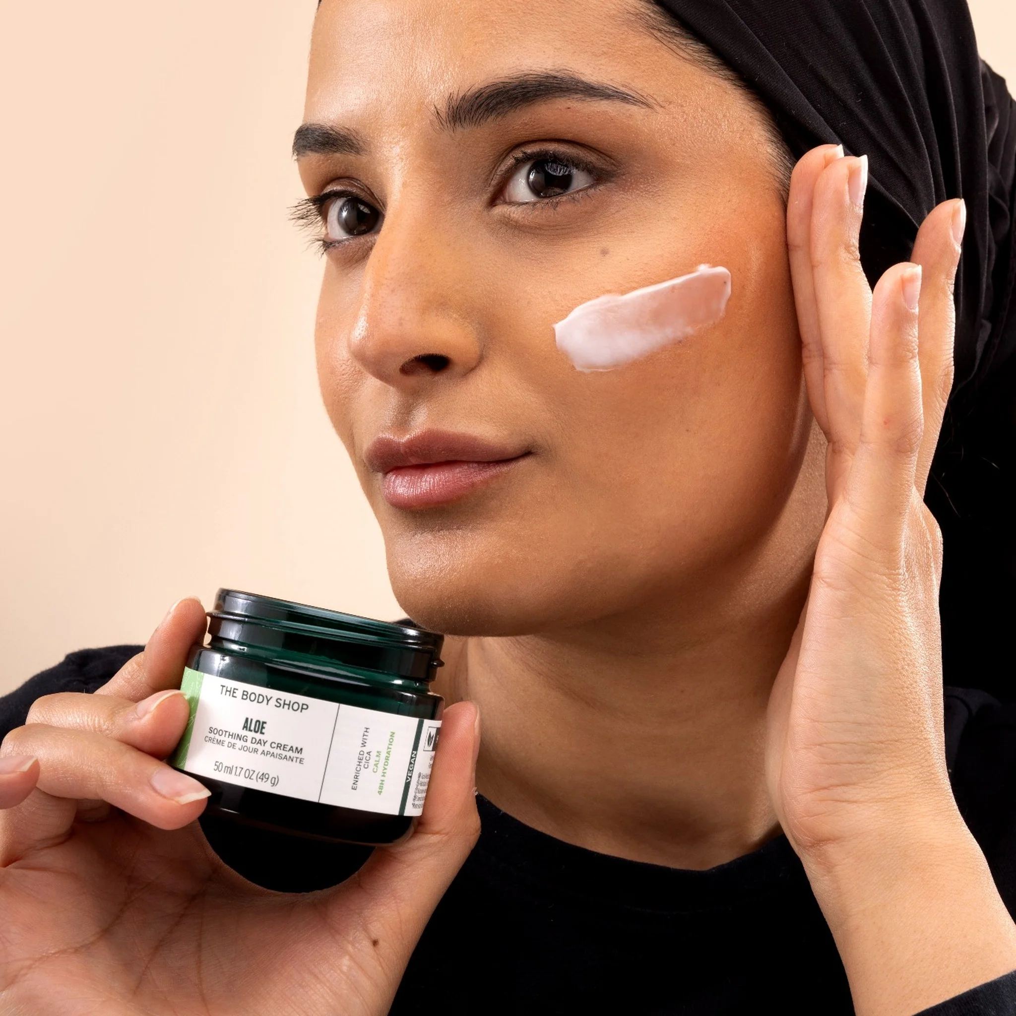 Aloe Soothing Day Cream - Image 3