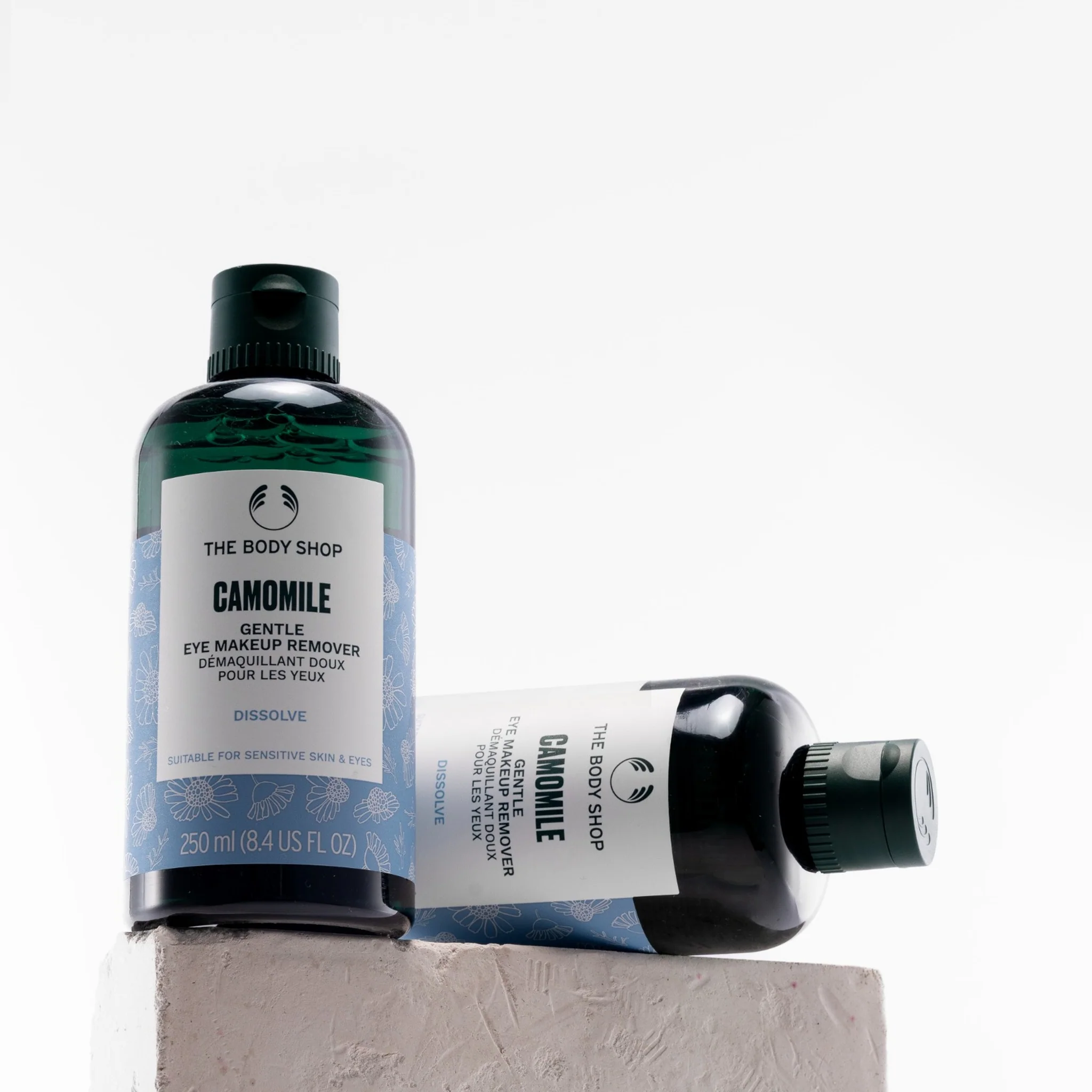 Camomile Gentle Eye Makeup Remover - Image 4