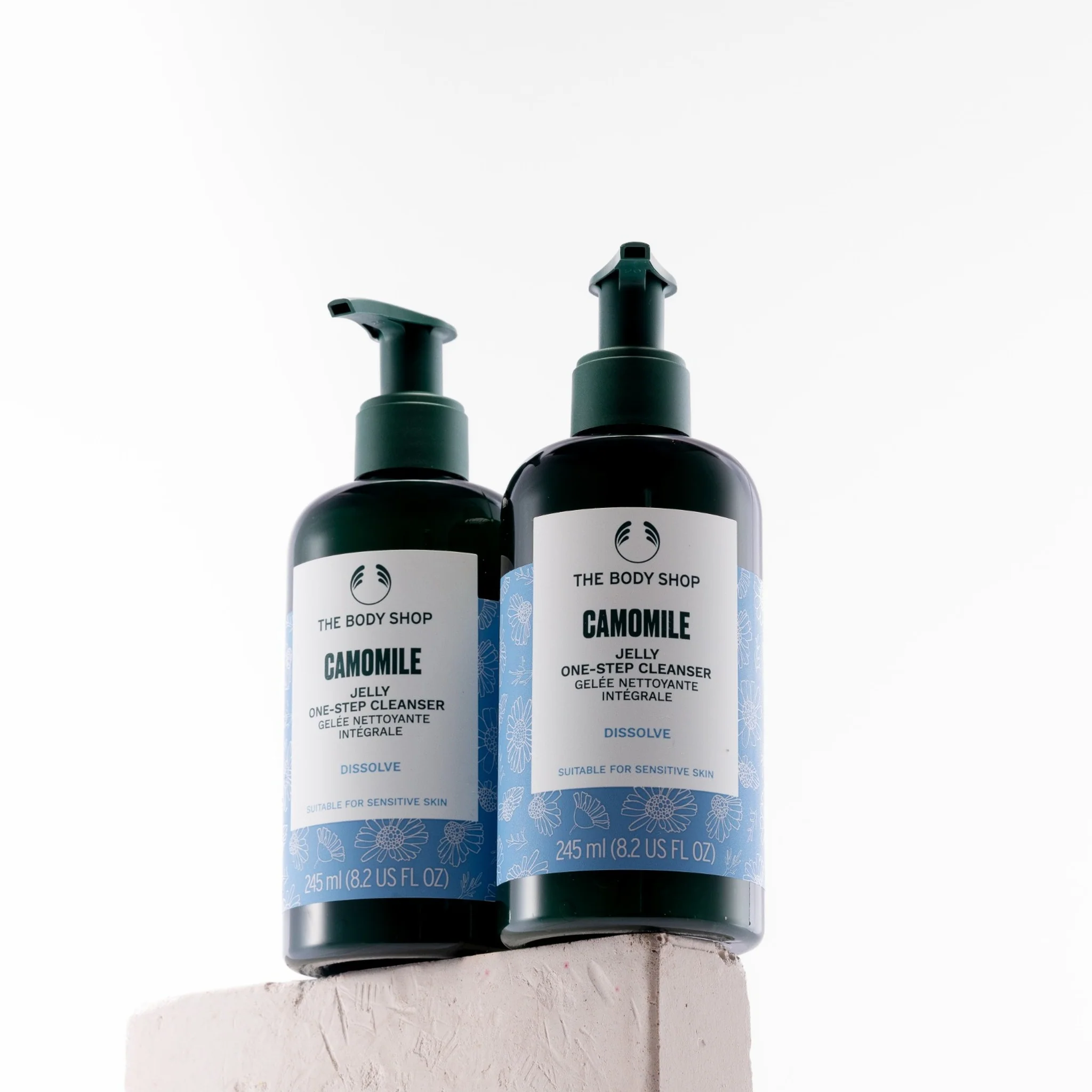 Camomile Jelly One-Step Cleanser - Image 4