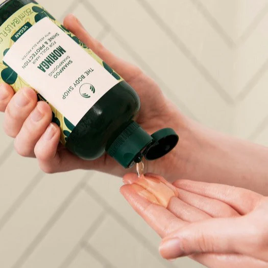 Moringa Shine & Protection Shampoo - Image 2